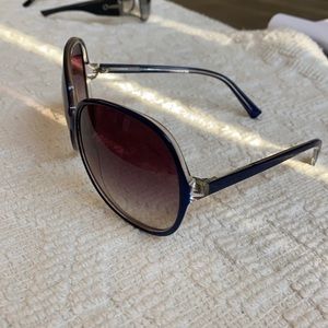 Oliver people’s sun glasses